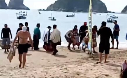 VIDEO: Mujer pierde la vida tras ataque de tiburón en la Bahía de Melaque, Jalisco