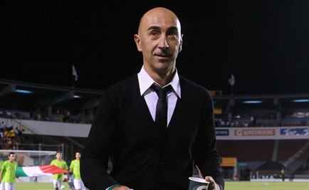 Pako Ayestarán, nuevo DT de Santos Laguna