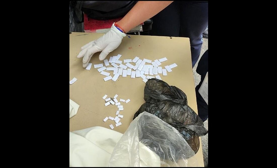 Elementos del Servicio de Protección Federal detuvieron a dos empleados del Centro Médico Nacional "La Raza” del IMSS, en posesión de cocaína y marihuana. Foto: especial