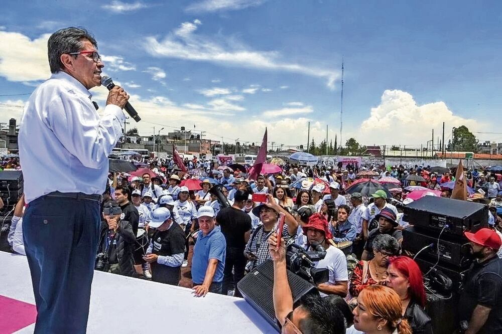 Ricardo Monreal lamenta la actitud del líder de Morena. Foto: Especial