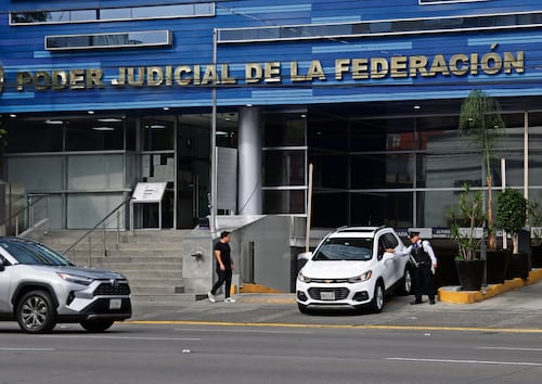 Mexico's Judiciary Seeks Exclusive Valet Service for Top Officials
