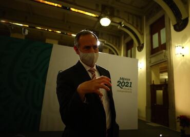 "Fuerzas políticas quieren crear demonios", dice López-Gatell sobre difusión de fotos en sus vacaciones en Oaxaca