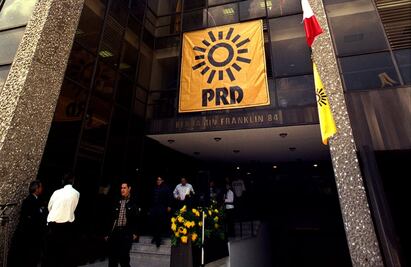 Registro del PRD está en riesgo por desacato al TEPJF, dice Carlos Sotelo