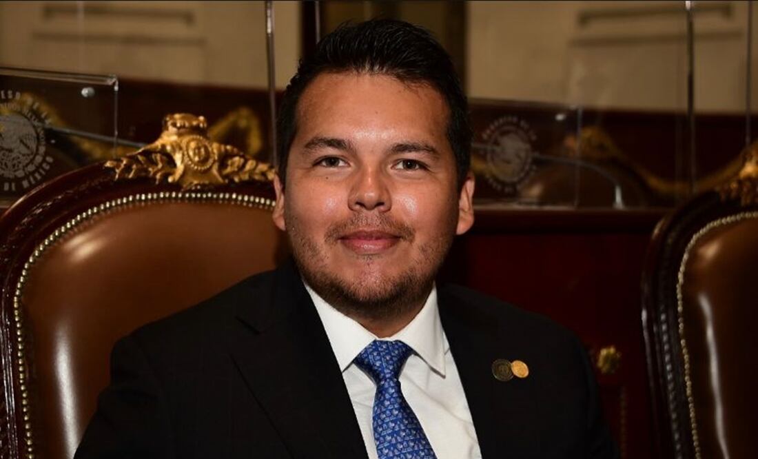 Raúl Torres Guerrero explicó que desde la CDMX el tema internacional ya le quedó muy grande a la jefa de Gobierno. Foto: Especial