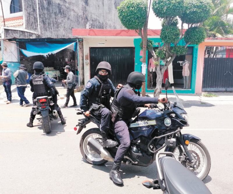 Policías federales y estatales vigilan el noreste de Cuernavaca. Foto: ESPECIAL