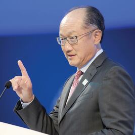 Renuncia Jim Yong Kim, presidente del Banco Mundial