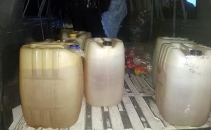 Detienen a tres por venta ilegal de combustible en la GAM; uno es menor de edad