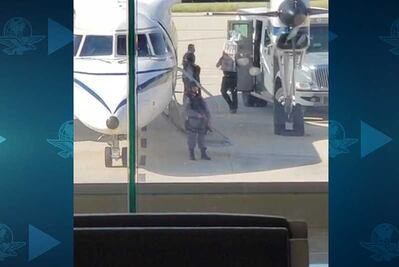 Causa polémica video sobre avión con bolsas de dinero en Chiapas