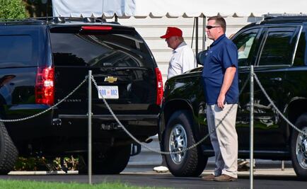 Trump recibe actualizaciones del huracán "Dorian" desde su club de golf de Virginia