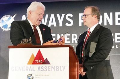 Urge SIP a defender prensa en América