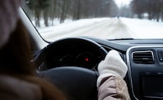 Razones por las que debes calentar el motor de tu auto en época de frío