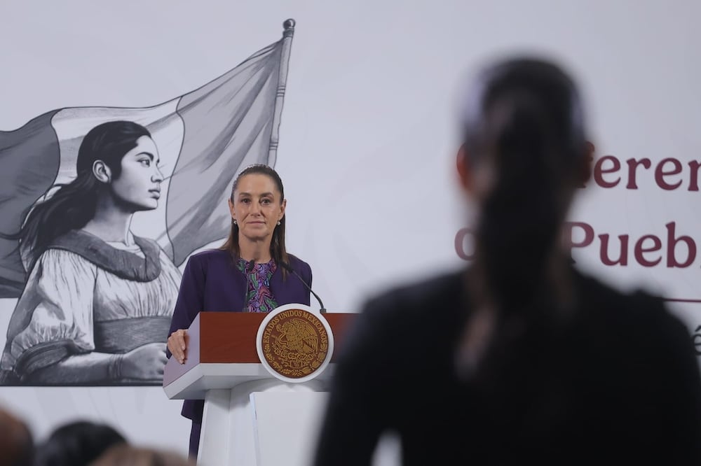 Claudia Sheinbaum, presidenta de México, durante la mañanera del 30 de octubre del 2025. Foto: Gabriel Pano / EL UNIVERSAL.