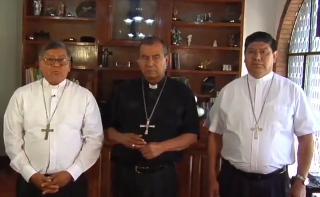 Obispos de las diócesis de Tula, Juan Pedro Juárez Meléndez; Tulancingo, Domingo Díaz Martínez y de Huejutla José Hiraís Acosta (Captura de pantalla)