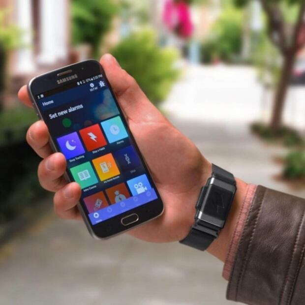 Pulsera Pavlok, el gadget que te ayuda a bajar de peso