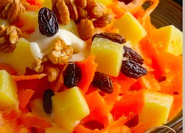 La ensalada de piña que compite con la de manzana en Navidad