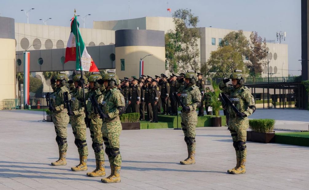 Ceremonia de toma de protesta, posesión al cargo y protesta de bandera a Enrique Martínez López, como Subsecretario de la Defensa Nacional en la Plaza de la Lealtad este lunes 2 de febrero de 2026. Foto: Osmar Alvarado/ EL UNIVERSAL