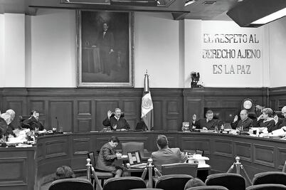 SCJN revisa leyes que impiden matrimonios  homosexuales