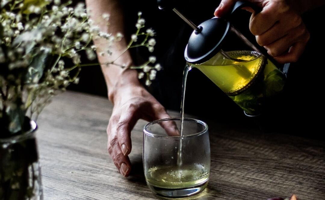 Si no puedes dormir, prueba este remedio natural. Foto: Pexels/ Anna Pyshniuk