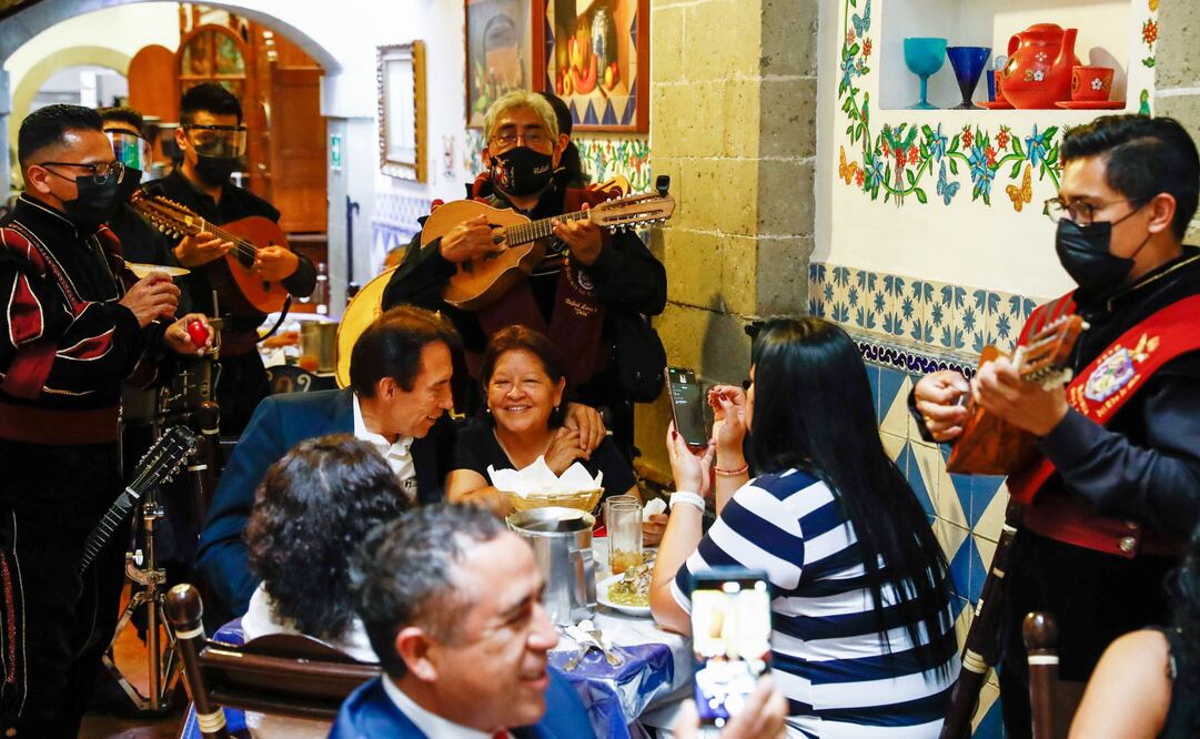Festejos por el 10 de mayo, Día de las Madres. Foto: Diego Simón/ EL UNIVERSAL.