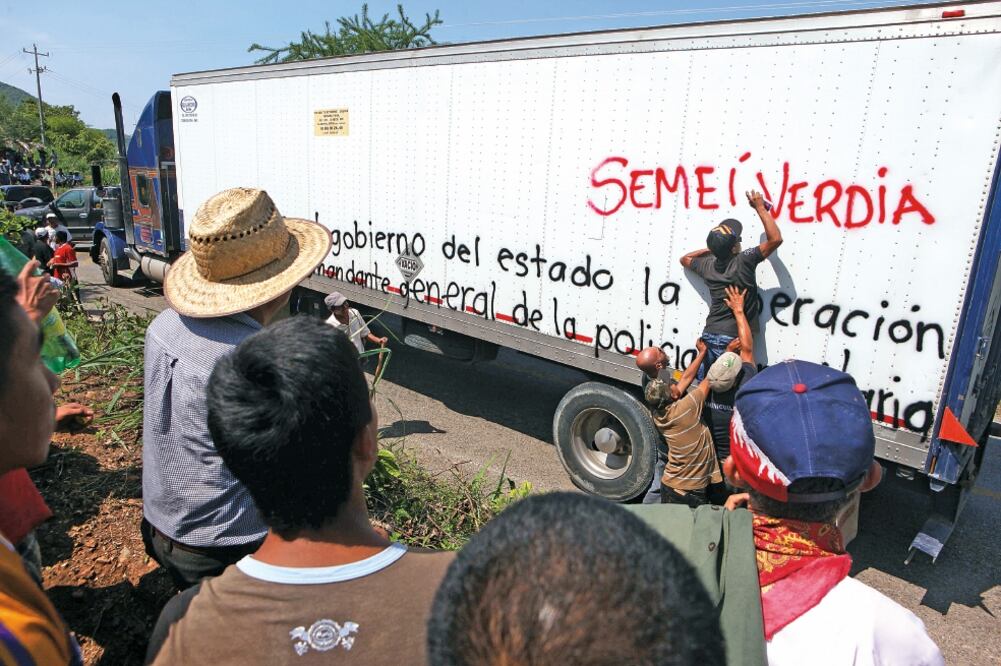 Los policías rurales afirman que es infundado el delito de portación de armas que le quieren fincar a Semeí Verdía. (ALAN ORTEGA. CUARTOSCURO)