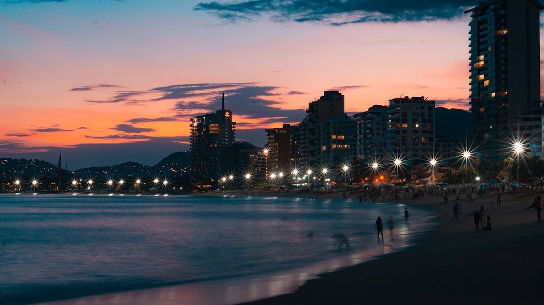 Esta Semana Santa 2025, disfruta las hermosas playas de Acapulco. Foto: Pixabay