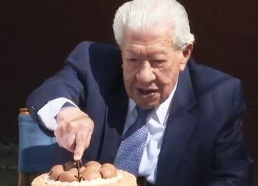 Así festejó Ignacio López Tarso su cumpleaños; entre sus deseos es llegar a los 100 años