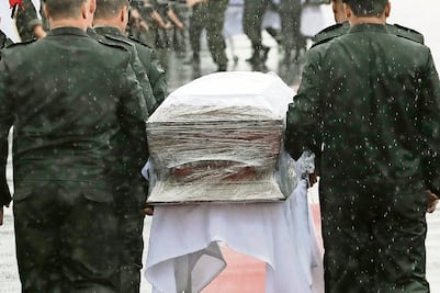 Insisten para un laurel honorífico