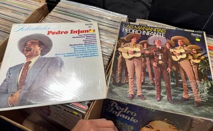 Desde Pedro Infante y Agustín Lara hasta Pablo Milanés, los discos que puedes encontrar en el remate de libros del Monumento a la Revolución