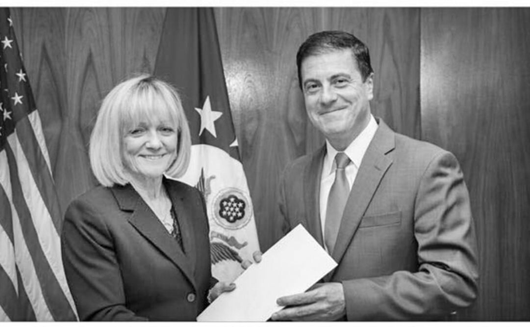 La entrega de documentos a Donald Trump, con las que Gerónimo Gutiérrez podrá contactar a su gabinete, está todavía sin fecha. (TOMADA DE TWITTER)