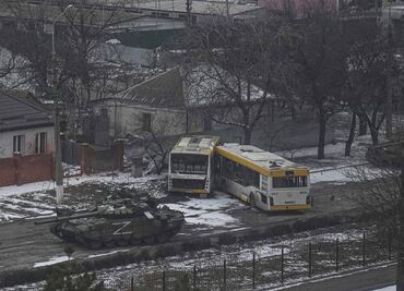 Rusia da un ultimátum a fuerzas ucranianas para que abandonen Mariúpol este lunes