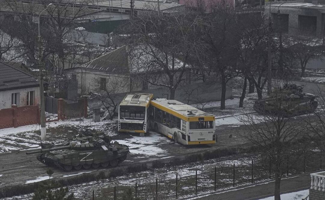 Los lugareños pueden elegir libremente cualquier corredor humanitario. Foto: AP