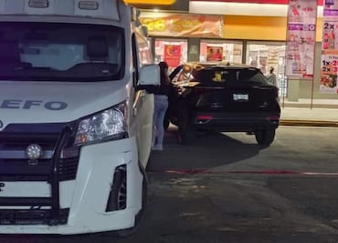 Candidato a magistrado en Tlaxcala es hallado muerto dentro de una camioneta; se presume causa natural