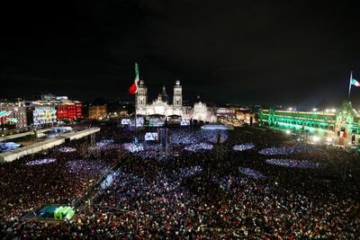 Reportan 130 mil asistentes en el Zócalo por el Grito