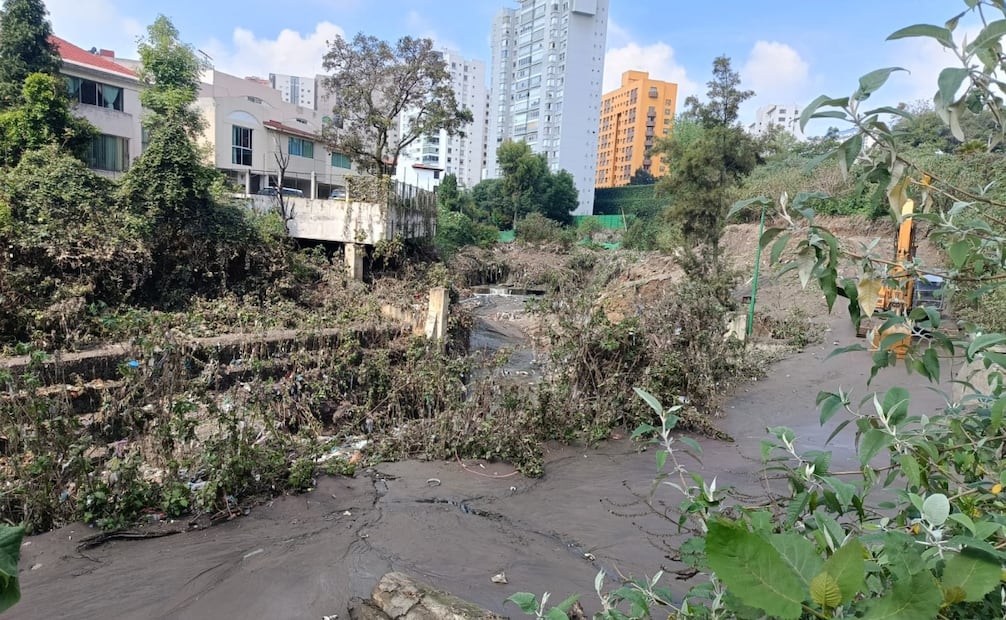 Inundación en Huixquilucan deja una mujer muerta. Foto: Gisela González