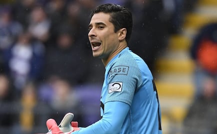 Ochoa y Standard suman su tercer triunfo consecutivo 