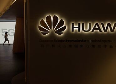 UK backtracks on giving Huawei role in 5G high-speed network