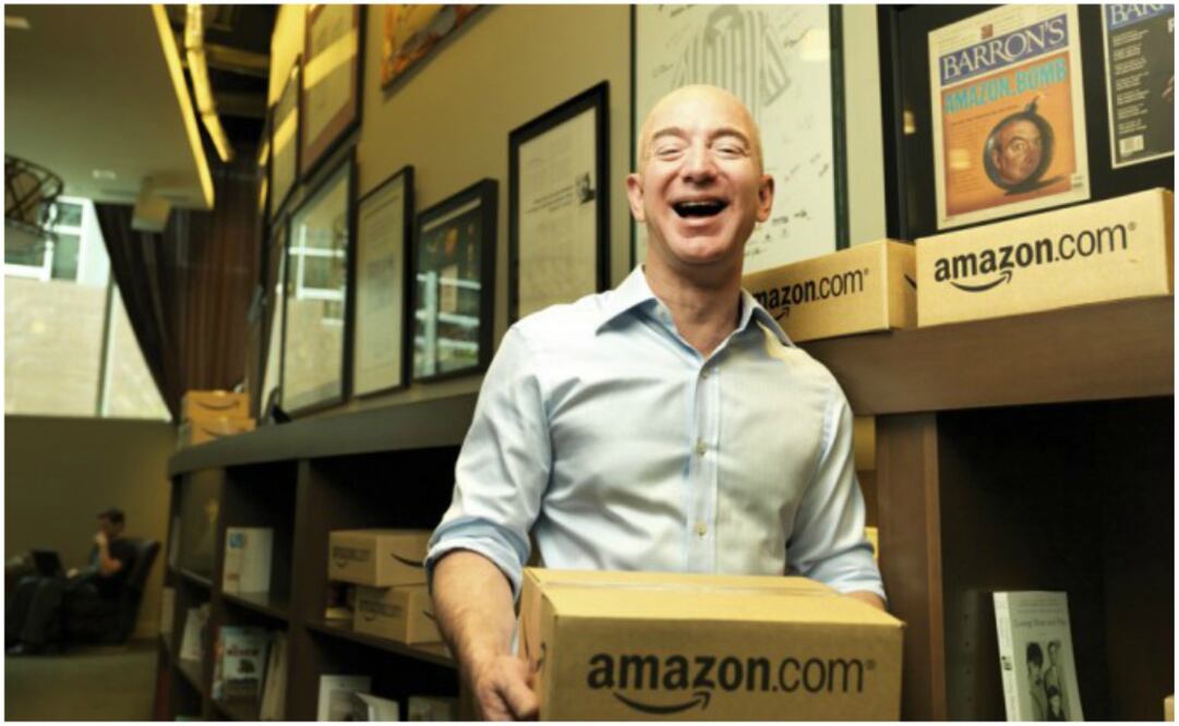 Los pedidos registrados mediante la aplicación de Amazon en Cyber Monday 2017 incrementaron más de 50% de manera global, en comparación con el año pasado