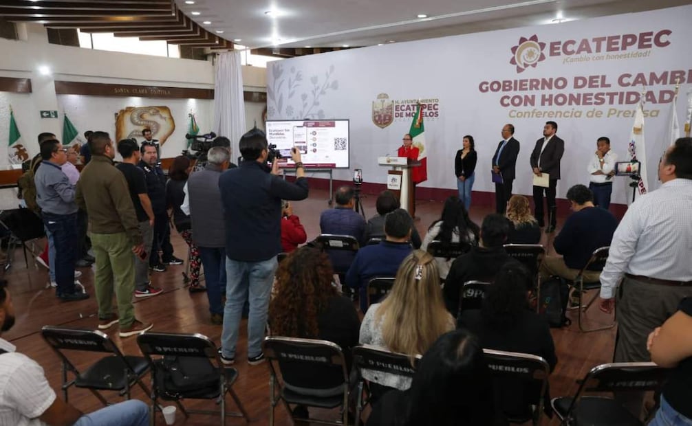 "Esta plataforma es un paso más de una cruzada que iniciamos desde el primer día", afirmó en conferencia de prensa la alcaldesa Azucena Cisneros Coss. Foto: Especial