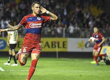 Chivas, con bajas y dudas para la Copa por México