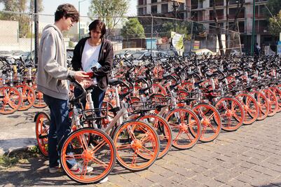 SEMOVI entrega 2 mil 400 espacios para operación de bicicletas sin anclaje