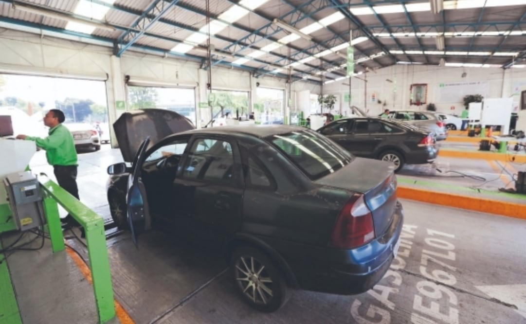 La verificación vehicular es obligatoria en el Estado de México. Foto: Archivo EL UNIVERSAL