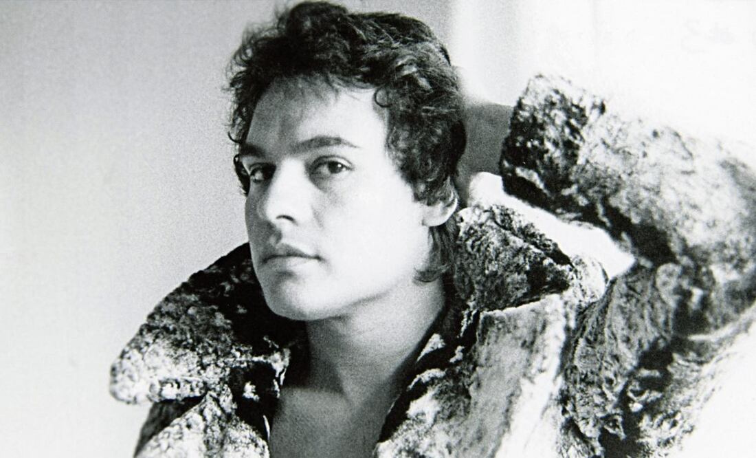 Es el propio cantautor, fallecido el 28 de agosto de 2016, quien narra la serie, a través de entrevistas y el contenido de más de 2 mil grabaciones. Foto: NETFLIX