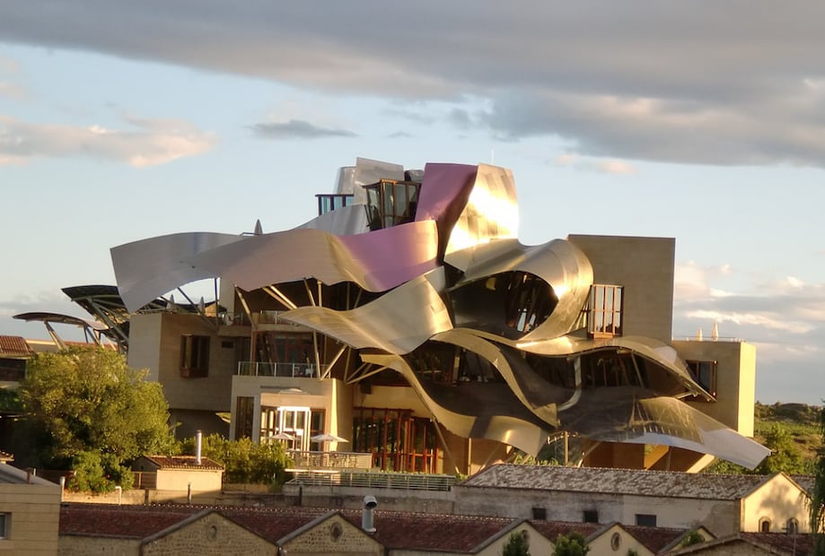 Hotel Marqués de Riscal, obra de Frank Gehry.
Foto: Especial