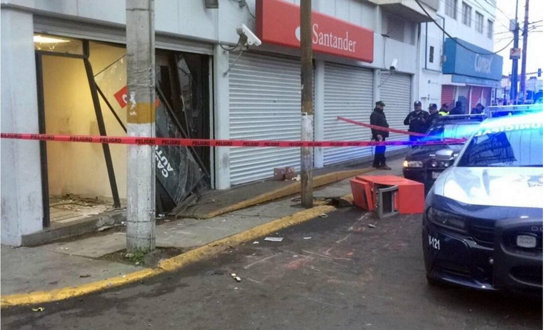 Two ATM's robbed with axes in Nezahualcóyotl
