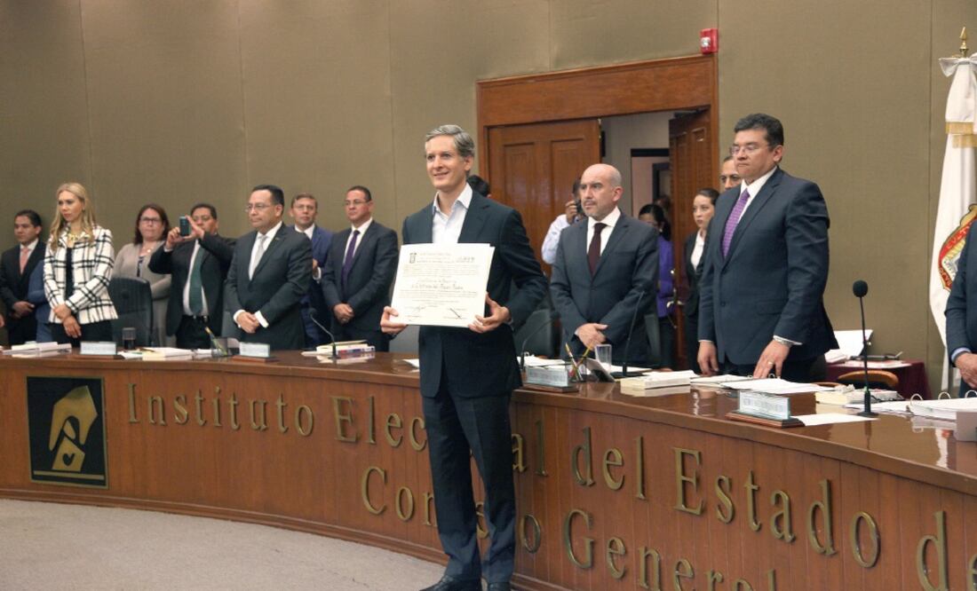 Tras una sesión de 11 horas, el presidente del IEEM, Pedro Zamudio Godínez, confirmó a Alfredo del Mazo Maza ganador de las elecciones en el Edomex. (JORGE ALVARADO. EL UNIVERSAL)