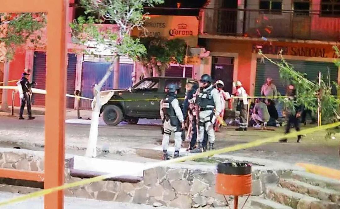 Un grupo armado atacó a los jóvenes en el kiosco y área deportiva de la comunidad; la Diócesis de Irapuato lamentó los hechos. Foto: Especial