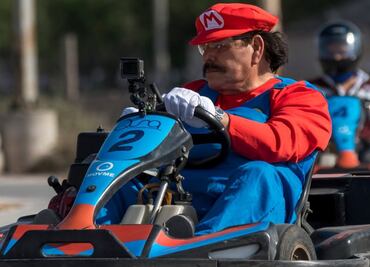 Armando Guadiana y el día que se disfrazó de Mario Bros para su campaña y subió a un Go Kart