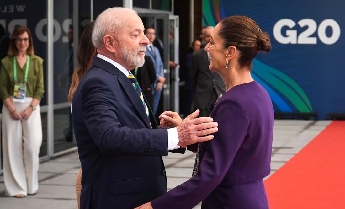 Sheinbaum saluda a Luiz Inácio Lula Da Silva al llegar a la Cumbre de Líderes G20. Foto: Presidencia