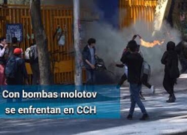 Encapuchados irrumpen en CCH Azcapotzalco