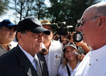 El Salvador: Ordenan detención del expresidente Alfredo Cristiani por masacre de El Mozote